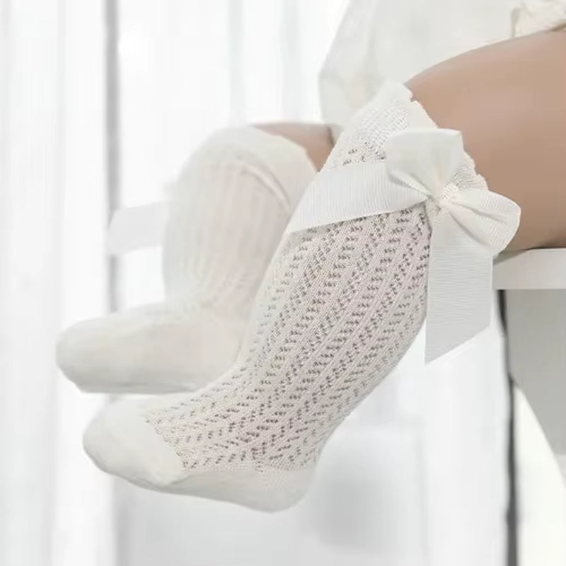 Princess Touch: Bow-Embellished Cotton Knee Socks for Baby Girls